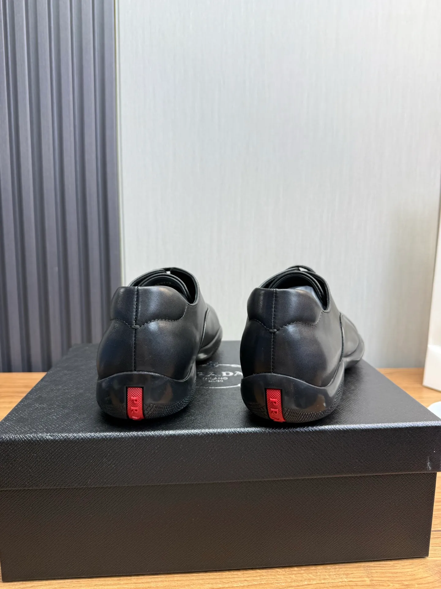 Men's shoes 💰760💰 [PRADA] New models synchronized with the official website, high-quality shipments ✔️Best sellers🔥 Original cowhide + cowhide lining, 1🆚1 replica, original original sole, 38-45 (men's 38.45 custom-made, non-refundable)